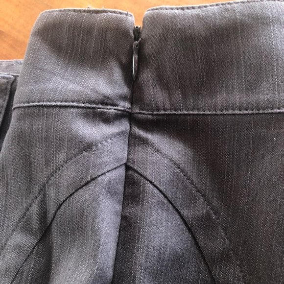 Laundry by Shelli Segal Taupe Pencil Skirt Sz‎ 0 - EUC - Picture 3 of 5